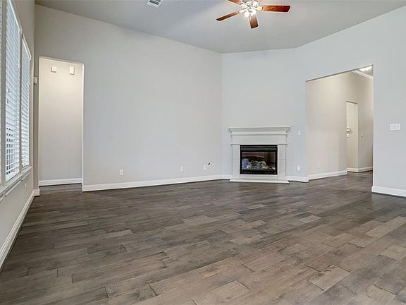 4th image of 77 Botanical Vista Dr