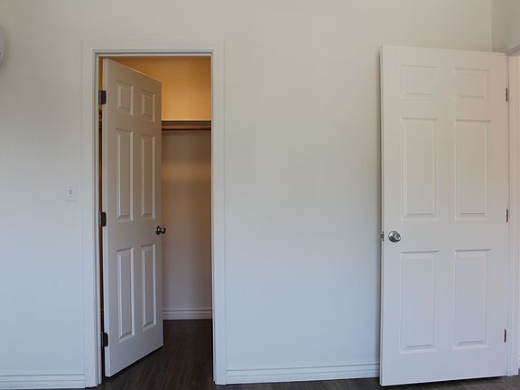 4th image of 1240 Elysian Park Ave APT 1