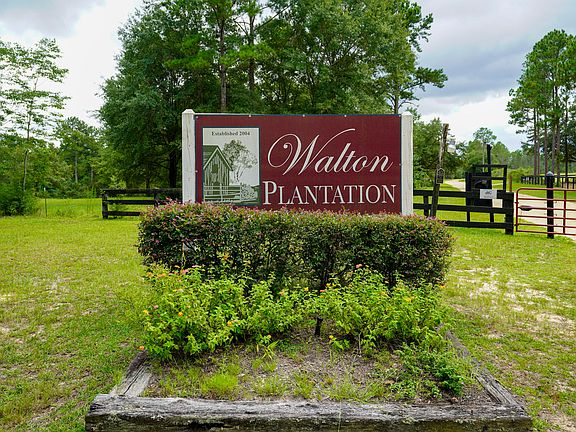 2nd image of 817 Planters Dr N
