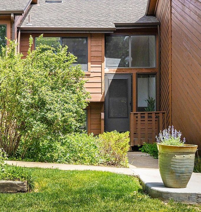 1st image of 2725 Juniper Ave #78