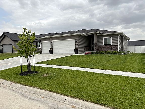2nd image of 6530 Verano Dr
