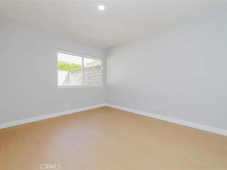 19412 Sierra Chula Rd — Photo 21