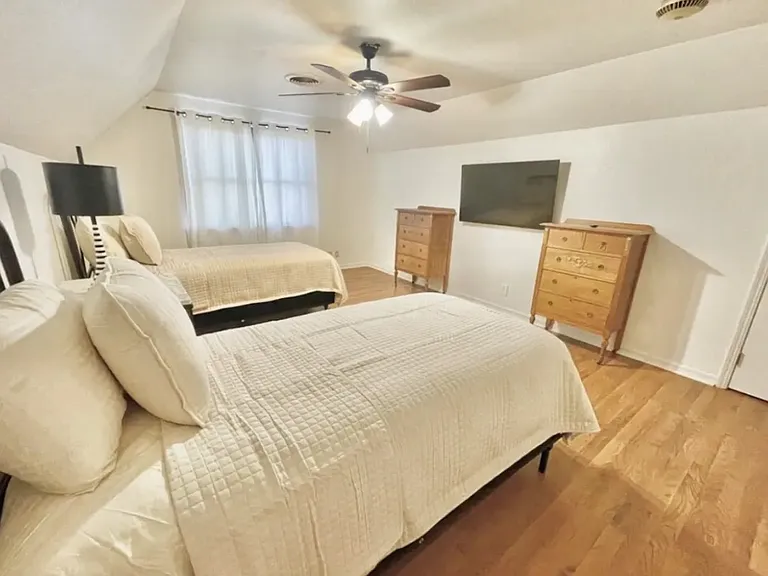 5621 S 68th East Pl — Photo 7