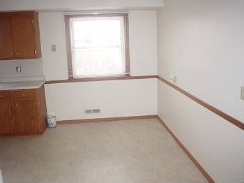 2nd image of 189 Garden View Dr