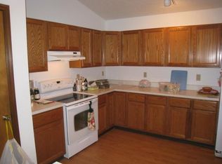 200 Wynridge Ct, Pataskala, OH 43062