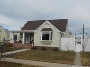 1911 Aberdeen St, Butte, MT 59701