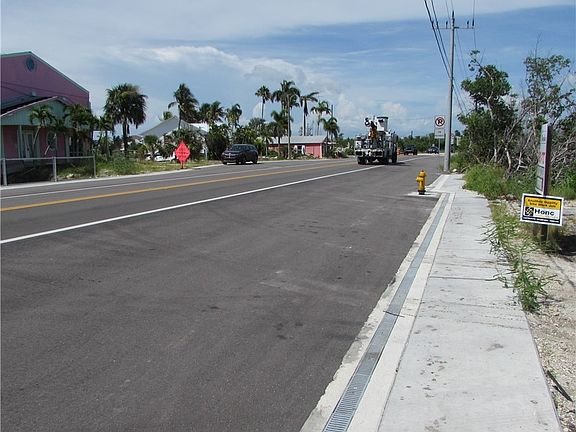 3rd image of 4195 Pine Island Rd NW