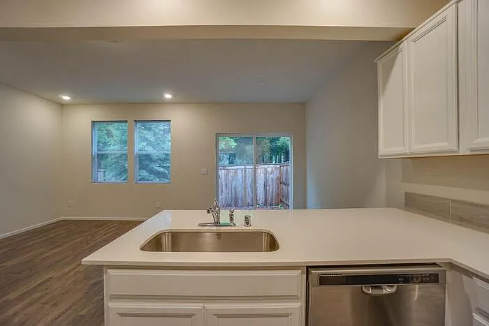 5824 NE 80th Ct — Photo 21