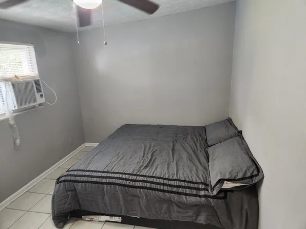 1036 W 18th St, Jacksonville, FL