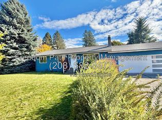 3234 N 14th St, Coeur D Alene, ID 83815