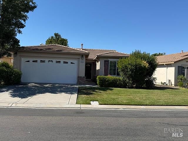 1st image of 333 Colonial Way