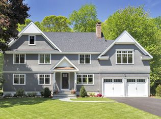 21 Ledge Rd, Norwalk, CT 06853