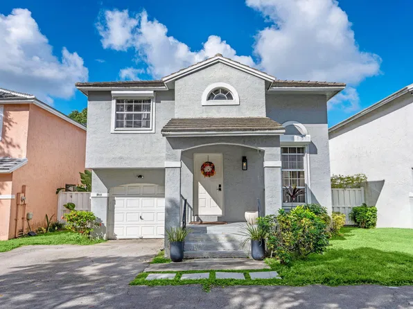 9843 NW 2ND Court, Plantation, FL 33324