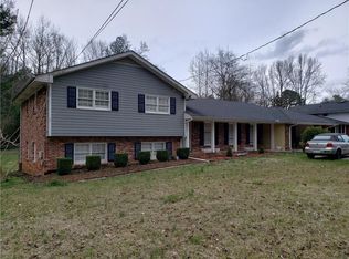 1558 Brockett Rd, Tucker, GA 30084