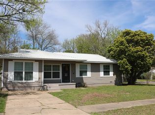313 Boyd Loop, Bonham, TX 75418