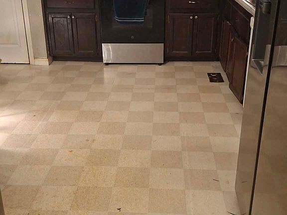 4th image of 247 Sonora Dr SE