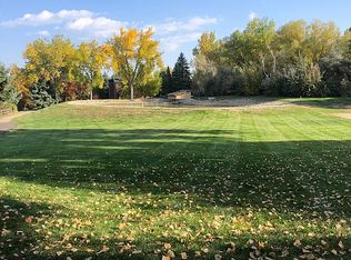 8318 Pawnee Ln, Niwot, CO 80503