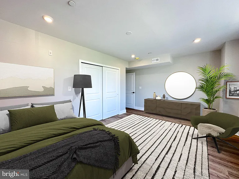 1722 W Master St #2 — Photo 6