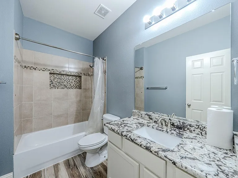 1717 Lake Eden Dr — Photo 17