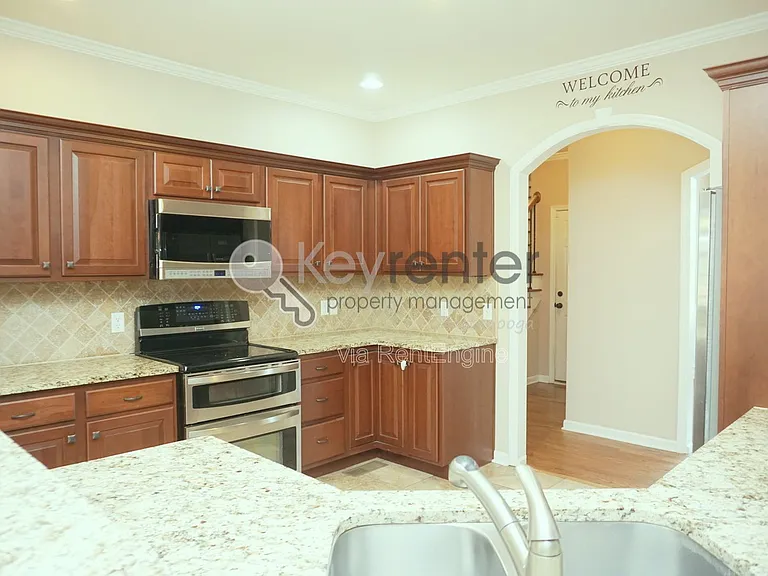 6967 Neville Dr — Photo 11