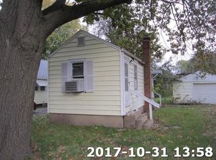 908 Indiana Ave, Springfield, IL 62702