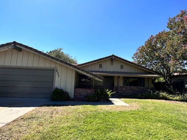 927 Acacia Ln