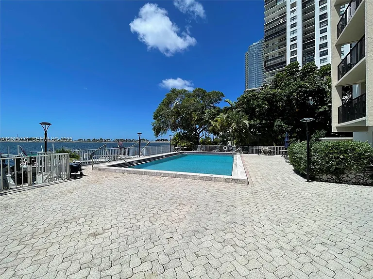2201 Brickell Ave #73 — Photo 19