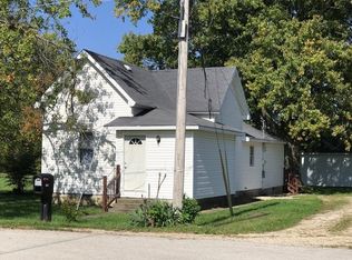 1812 E Delta Dr, Muncie, IN 47303