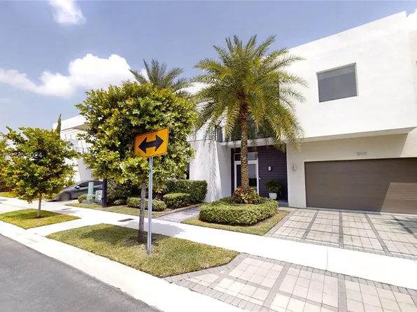 10101 NW 77th St, Doral, FL 33178