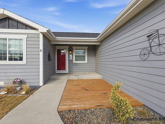 3rd image of 702 Citrus St