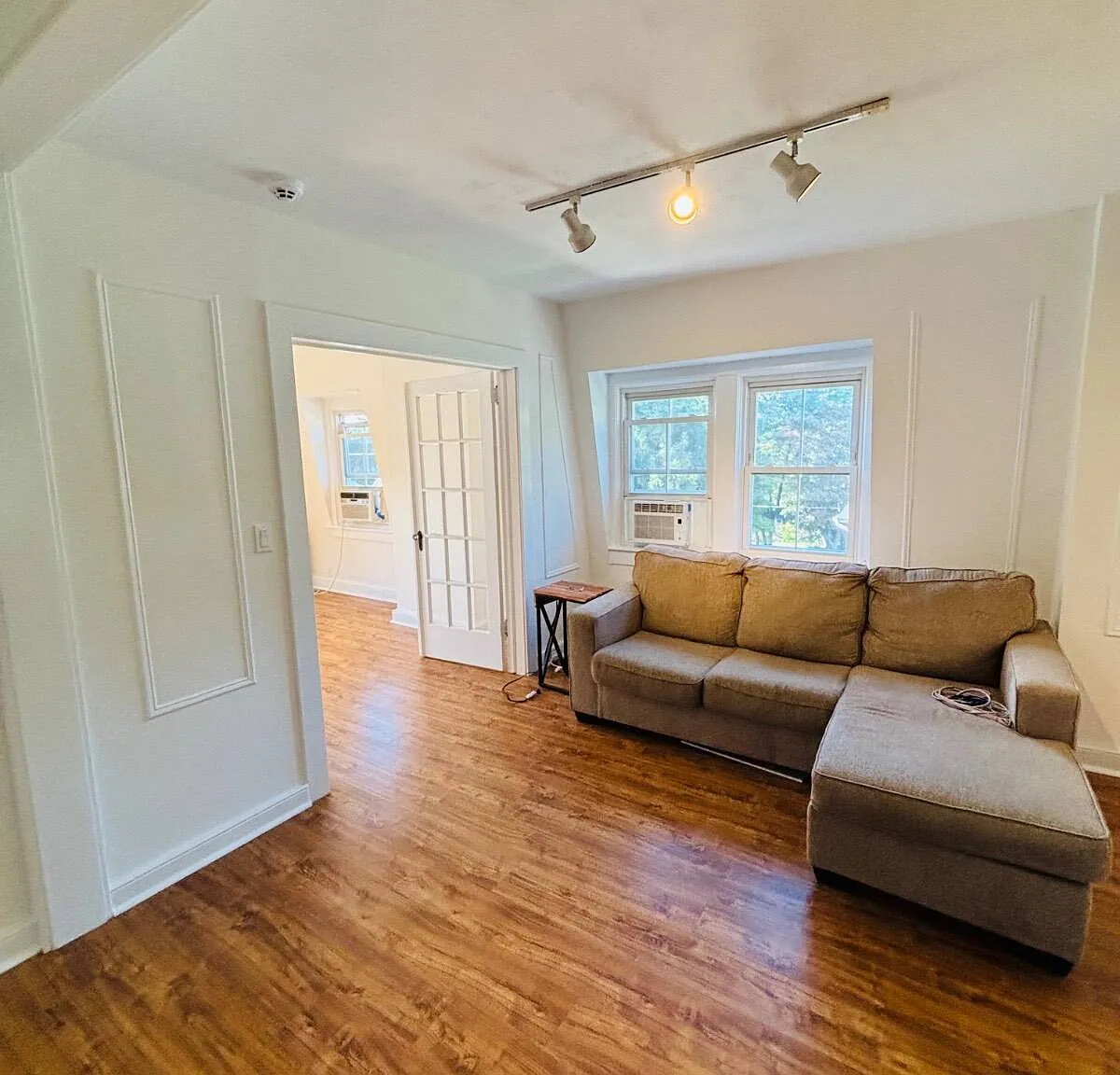 1 bed, 1.0 bath, $2,575 — Photo 1