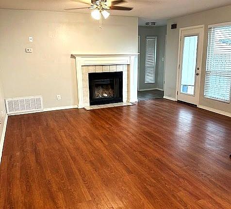 2nd image of 371 Fantail Loop APT B