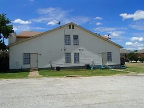 2205 Katy Ln APT C, Georgetown, TX 78626