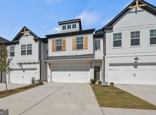 87 Auburn Woods Dr, Auburn, GA 30011