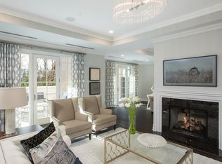 3000 Royal Ct UNIT 3111, North Hills, NY 11040