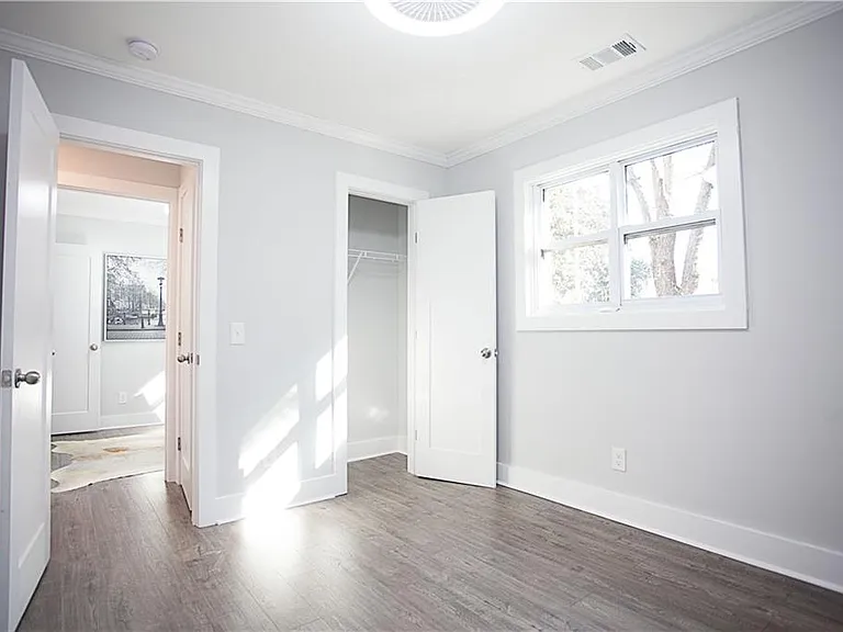 387 Michael Dr — Photo 25