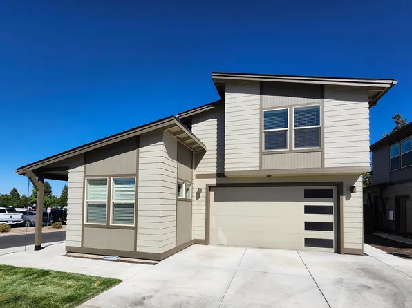 78 NE Cessna Dr #1, Bend, OR 97701