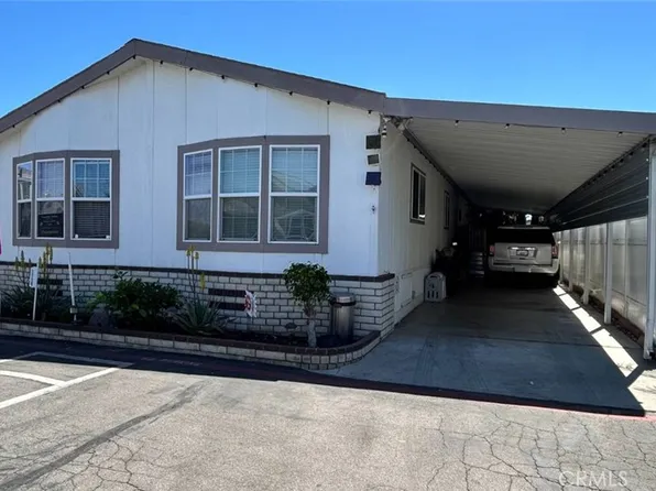 108 Parrot Ln, Fountain Valley, CA 92708