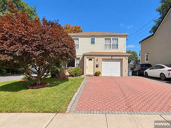 2nd image of 223 Merritt Avenue