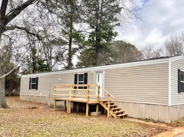 2908 Gilmer Rd, Longview, TX