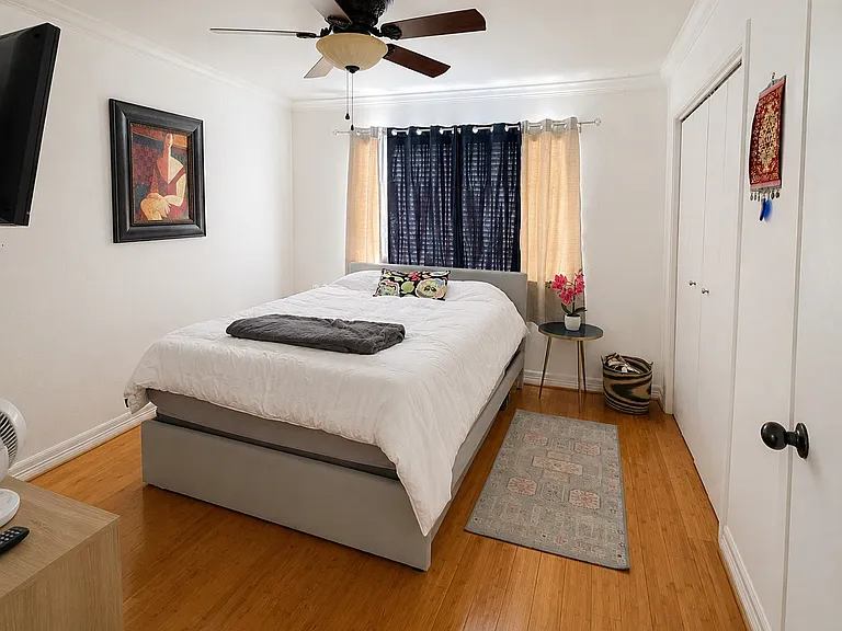 1829 Augusta Dr #8 — Photo 1