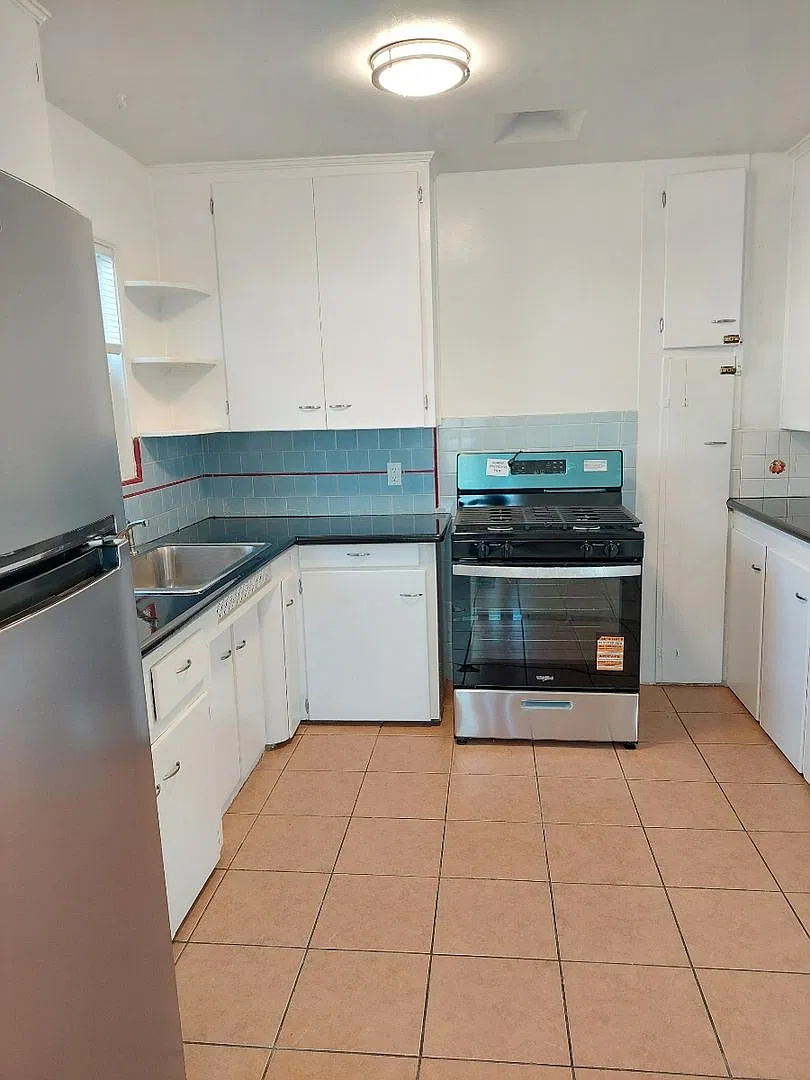 1810 Hauser Blvd — Photo 3