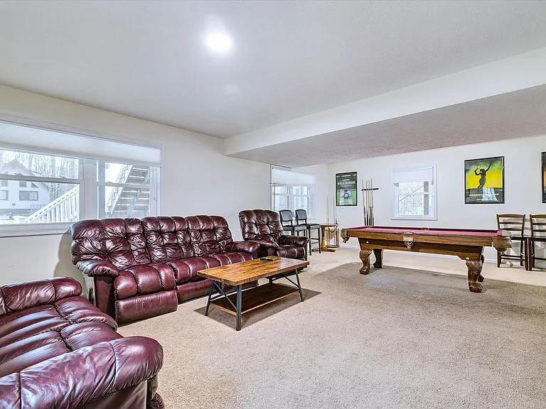 309 Stroud Ct — Photo 23
