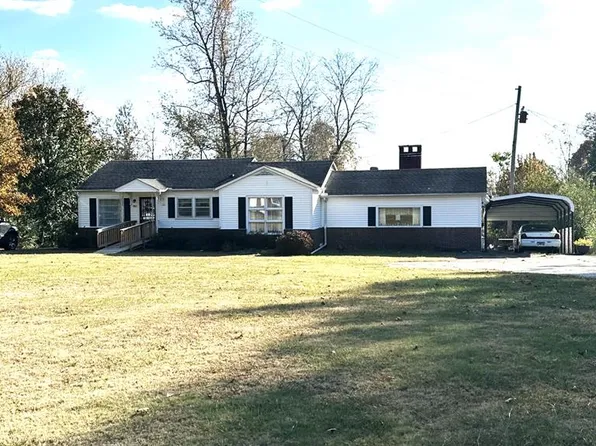 804 Memorial Dr, Paris, TN 38242