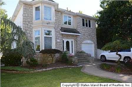1st image of 18 Oceanview Ave