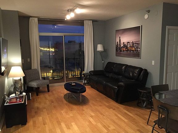 3rd image of 1134 W Granville Ave APT 705