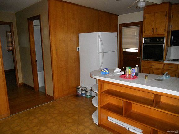 Appliances included