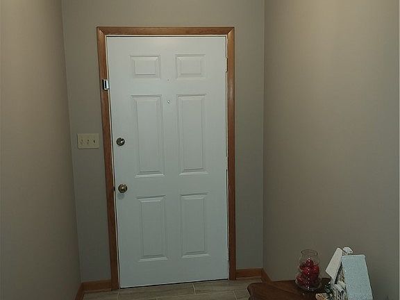 5th image of 22 Dinwiddie Way