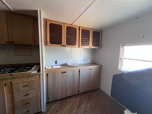 5th image of 4022 South Ave W #52