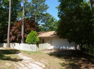 2 Wood Cir, Eureka Springs, AR 72632